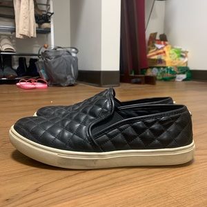 Black Steve Madden Ecentrcq Sneaker! #stevemadden